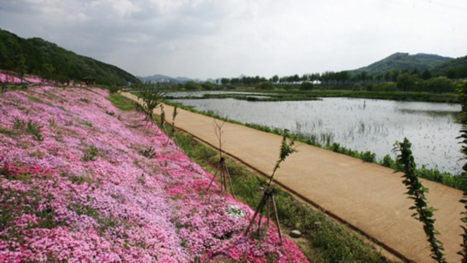 잠들어있던 감성을 깨우는 가을 여행