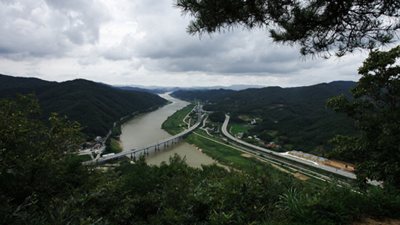 Changbyeoksan Mountain