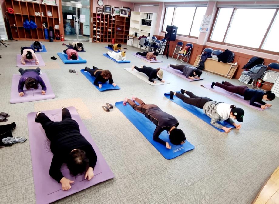 2025년 상반기 탄천면 [스트레칭 필라테스] 이미지