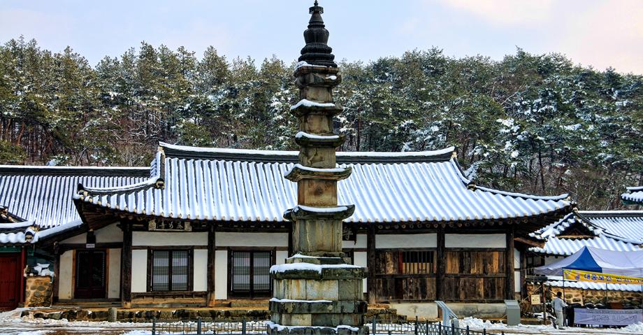 겨울의 산사 - 노영자 | 입선 이미지